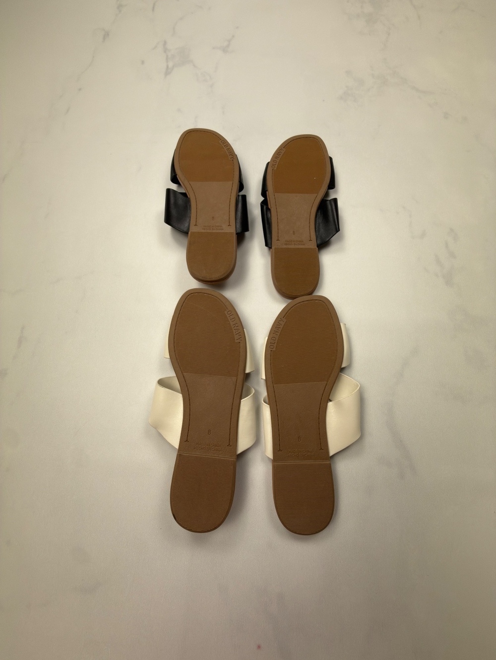 Old Navy Active Slide Sandals Set Black White 2010s - Womens 8 Lot of 2 - Picture 2 of 2